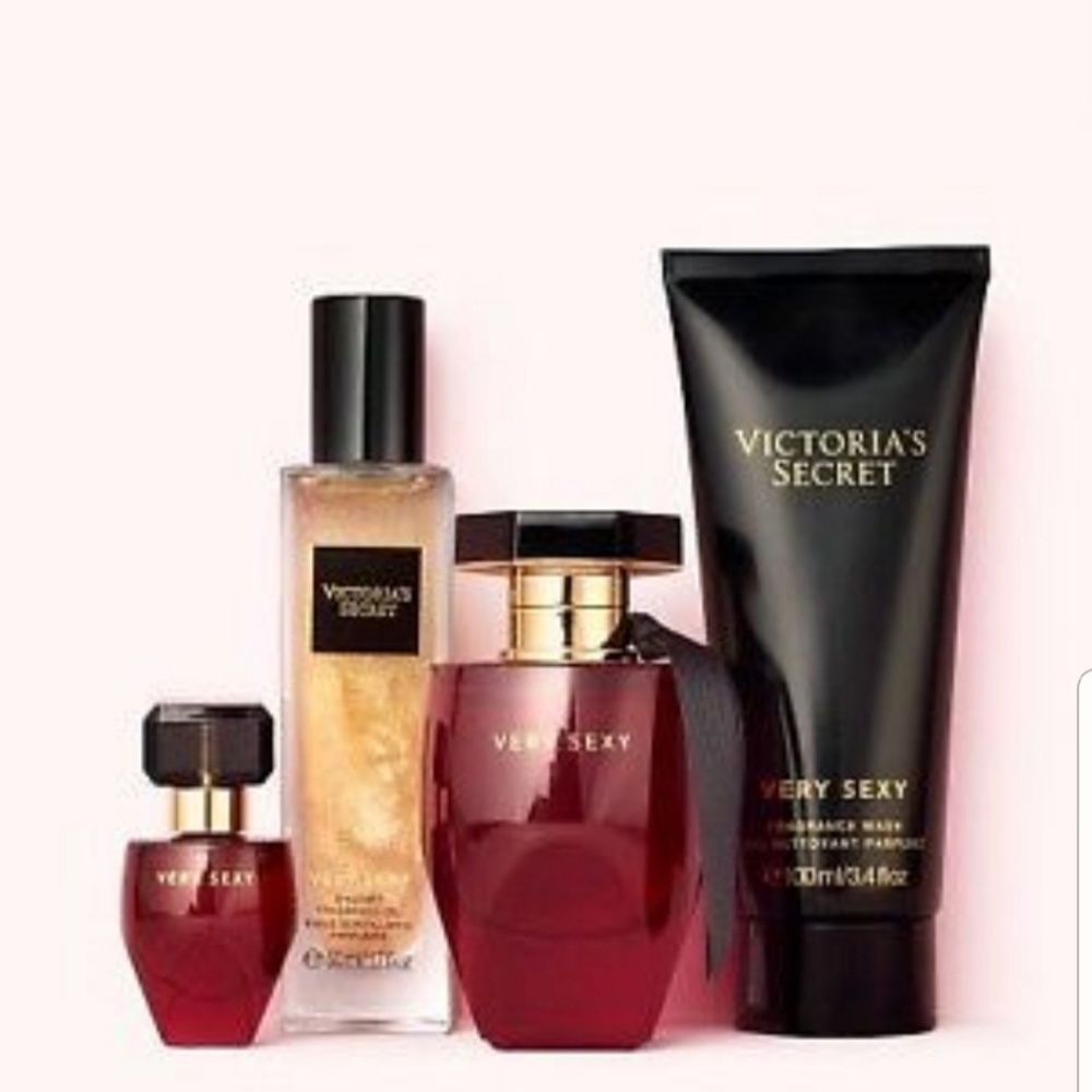 Very Sexy luxury set by VS